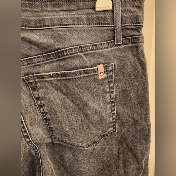 Joe's Jeans Gray Skinny Fit Size 31 - Picture 6 of 6